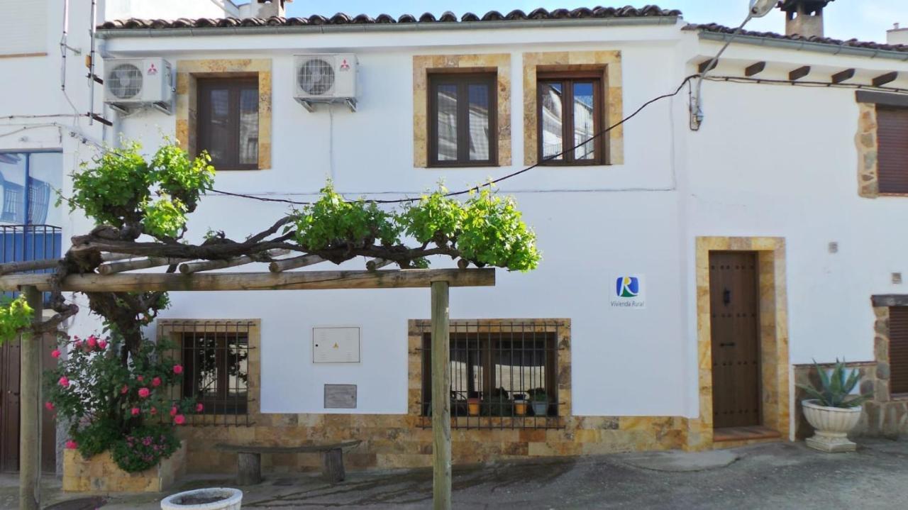 Vivienda Rural Fuente De Los Gusarapos Burunchel Esterno foto